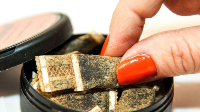 snus2-830x0-1